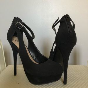 Black velvet heels